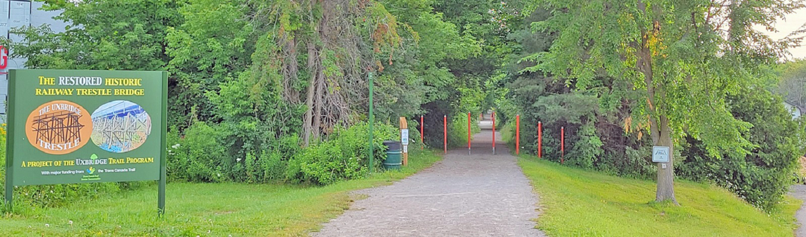 entrance to trestle bridge trail