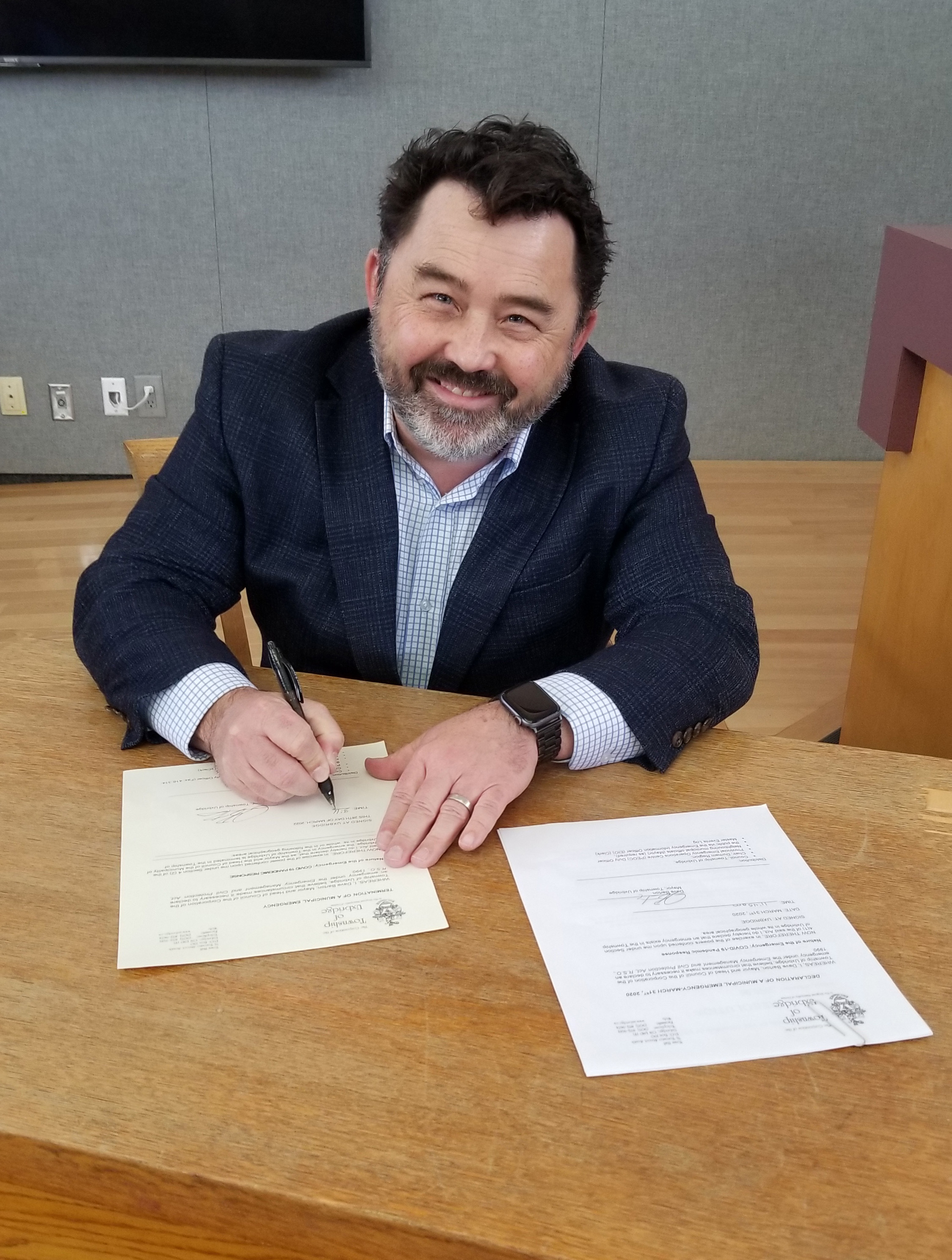 Mayor Barton signs end to emergency measures